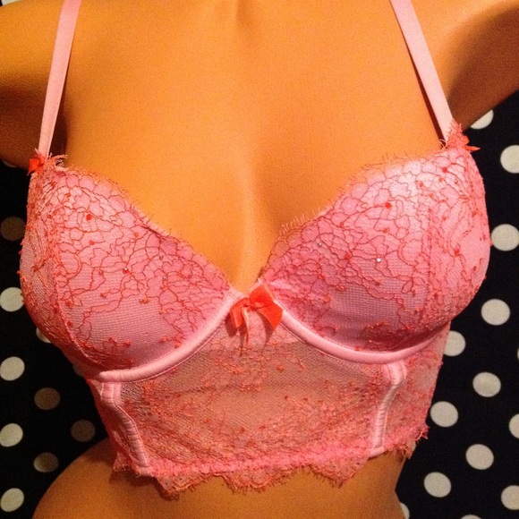 PINK Victoria's Secret Other - Victoria Secret Demi- Buste 34C!